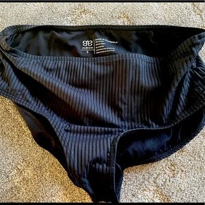 Black Albion swim bottom